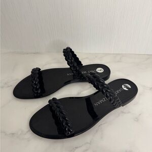Stuart Weitzman Braida Sawyer jelly slide sandals. Size 7. No flaws. Nearly new!